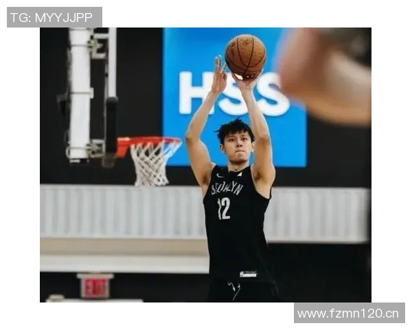 林书豪曾凡博重聚澳门两位首钢7号的精彩时刻回忆